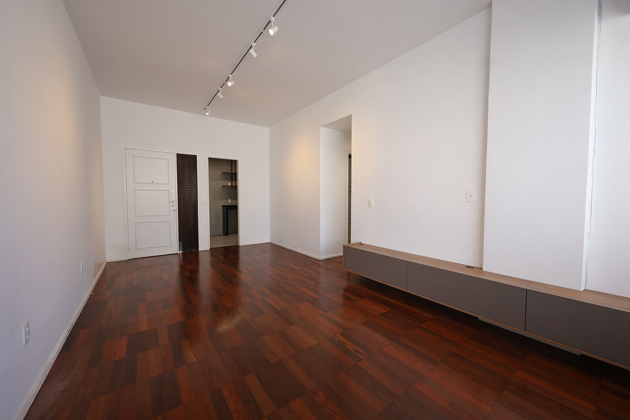  Renovated apartment with two bedrooms in a strategic Rio location - 物件實景