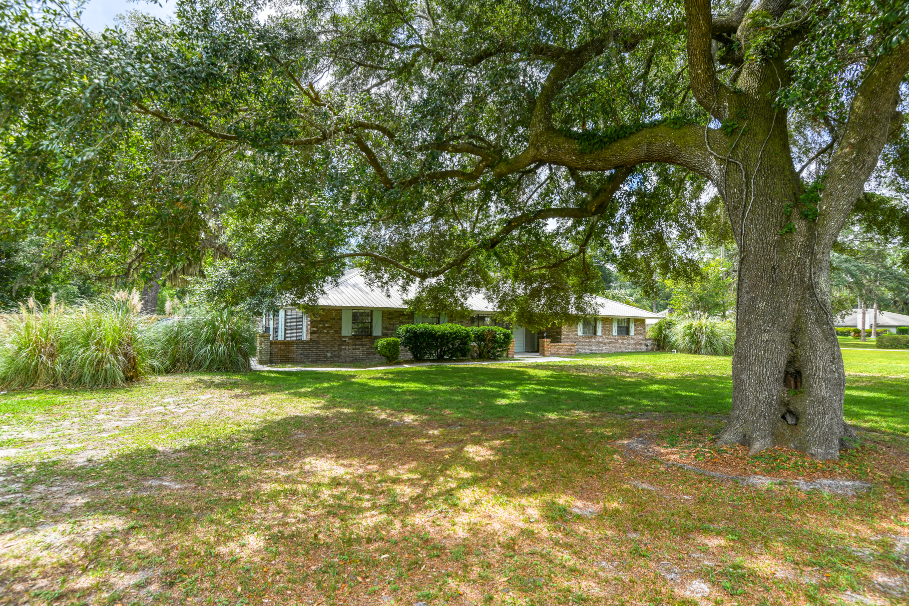 Palatka, Florida, 32177, United States, 4 Bedrooms Bedrooms, ,3 BathroomsBathrooms,Residential,For Sale,1865874
