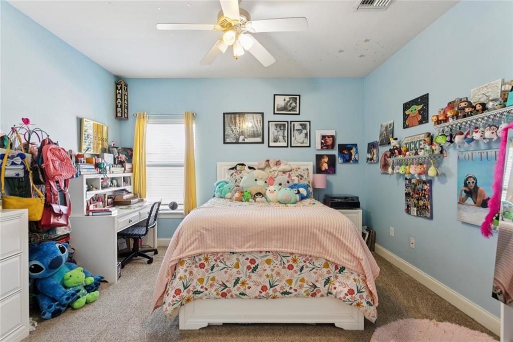 Harvey, Louisiana, 70058, United States, 4 Bedrooms Bedrooms, ,4 BathroomsBathrooms,Residential,For Sale,1919980