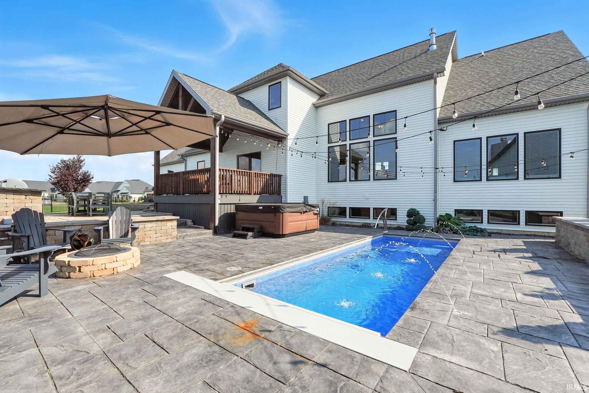 Fort Wayne, Indiana, 46814, United States, 5 Bedrooms Bedrooms, ,5 BathroomsBathrooms,Residential,For Sale,1988625