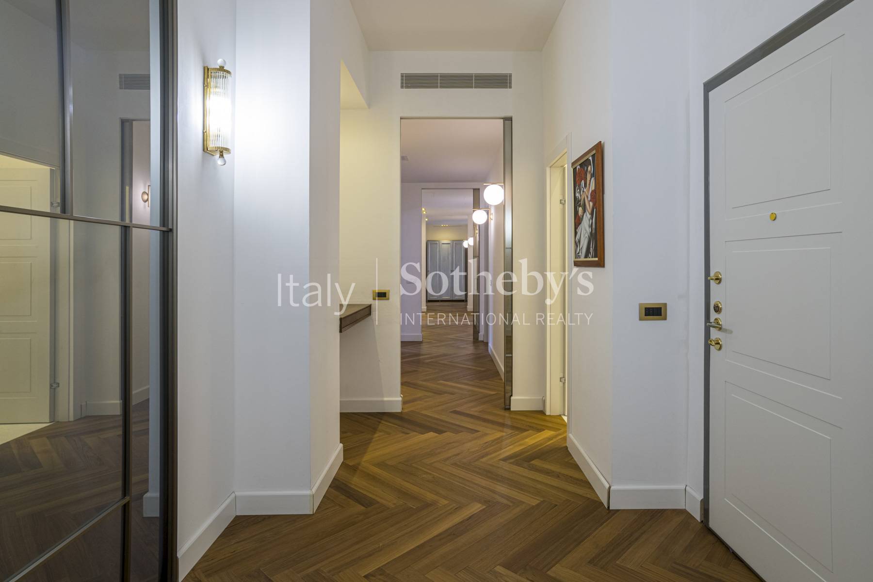  Fine renovated large scale apartment - 物件實景