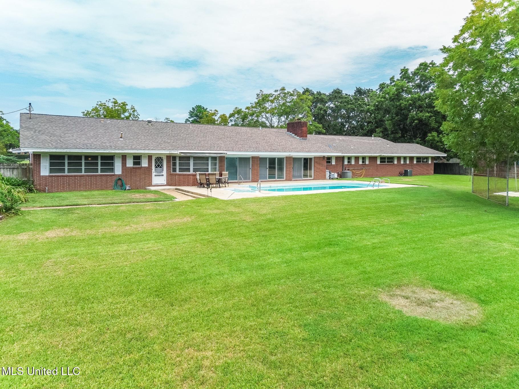 Long Beach, Mississippi, 39560, United States, 5 Bedrooms Bedrooms, ,4 BathroomsBathrooms,Residential,For Sale,1939347