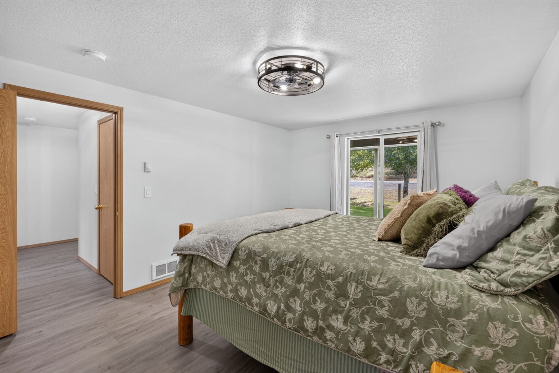  55135 Foster Road Bend, OR 97707 - 物件實景