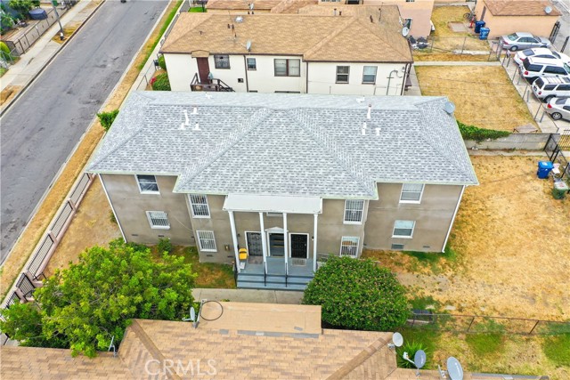 Los Angeles, California, 90018, United States, 8 Bedrooms Bedrooms, ,Residential,For Sale,1878882