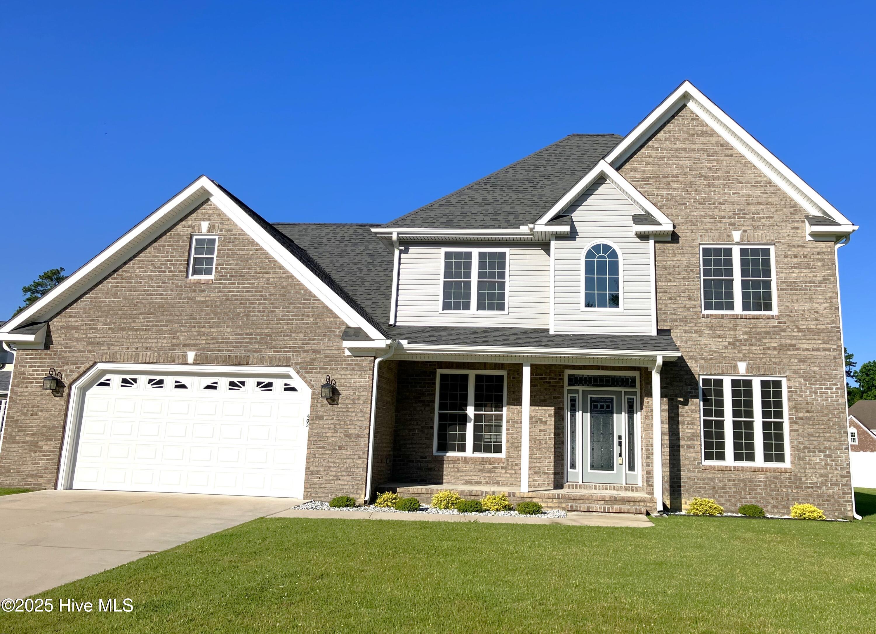 Jacksonville, North Carolina, 28546, United States, 5 Bedrooms Bedrooms, ,3 BathroomsBathrooms,Residential,For Sale,1983326