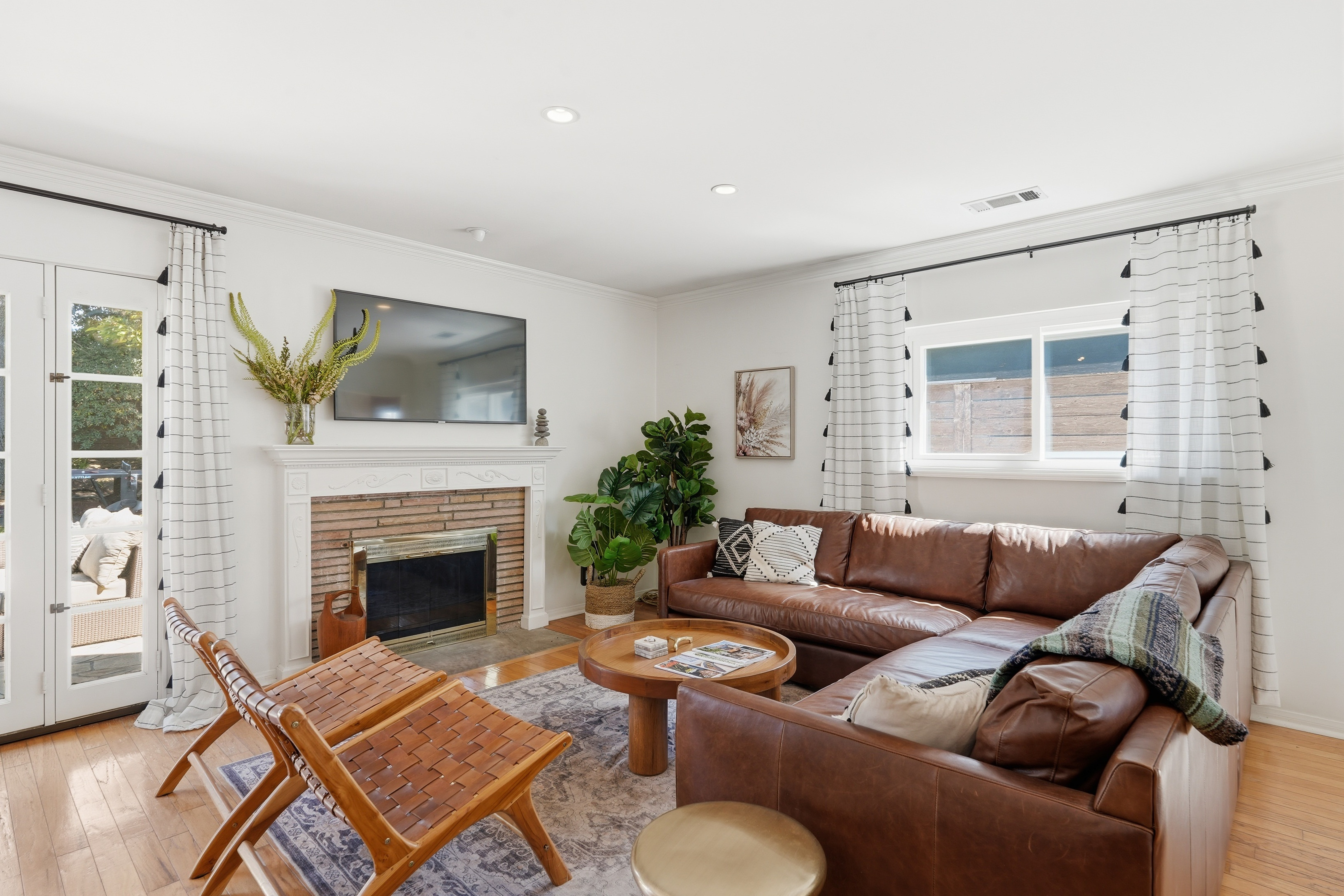  8916 Rayford Drive, Los Angeles, CA 90045 - 物件實景