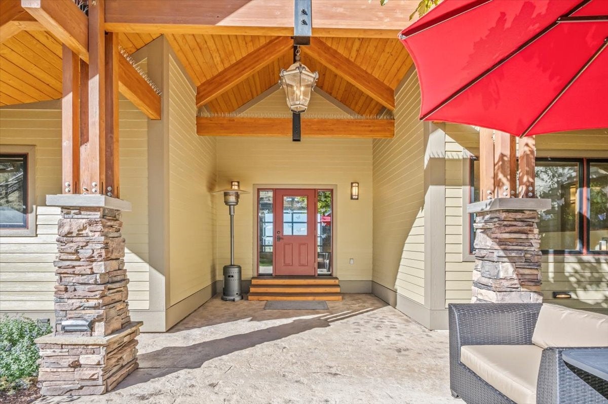 Clancy, Montana, 59634, United States, 6 Bedrooms Bedrooms, ,5 BathroomsBathrooms,Residential,For Sale,1873825
