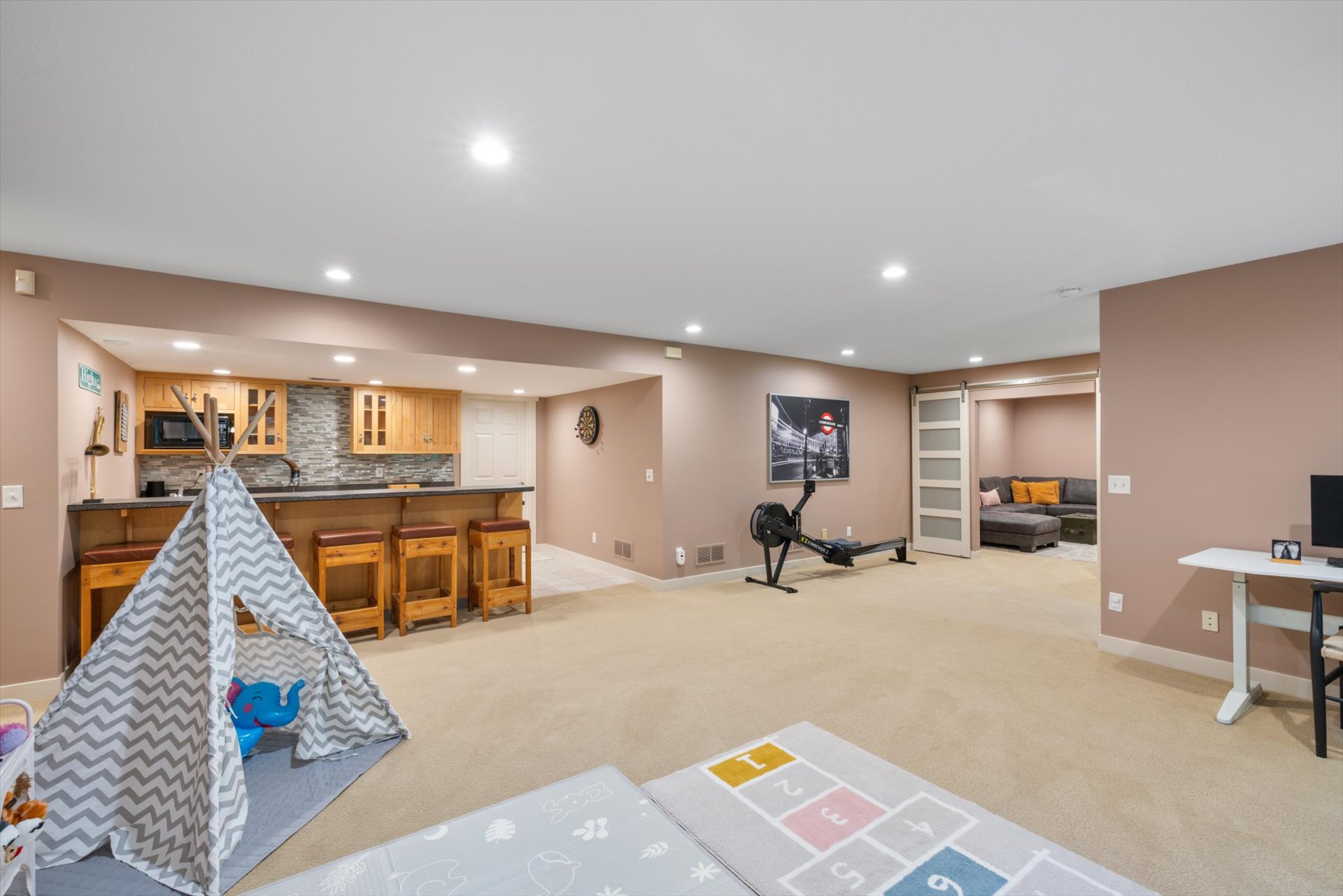  Exceptional Living in the Award Winning Wayzata District - 物件實景