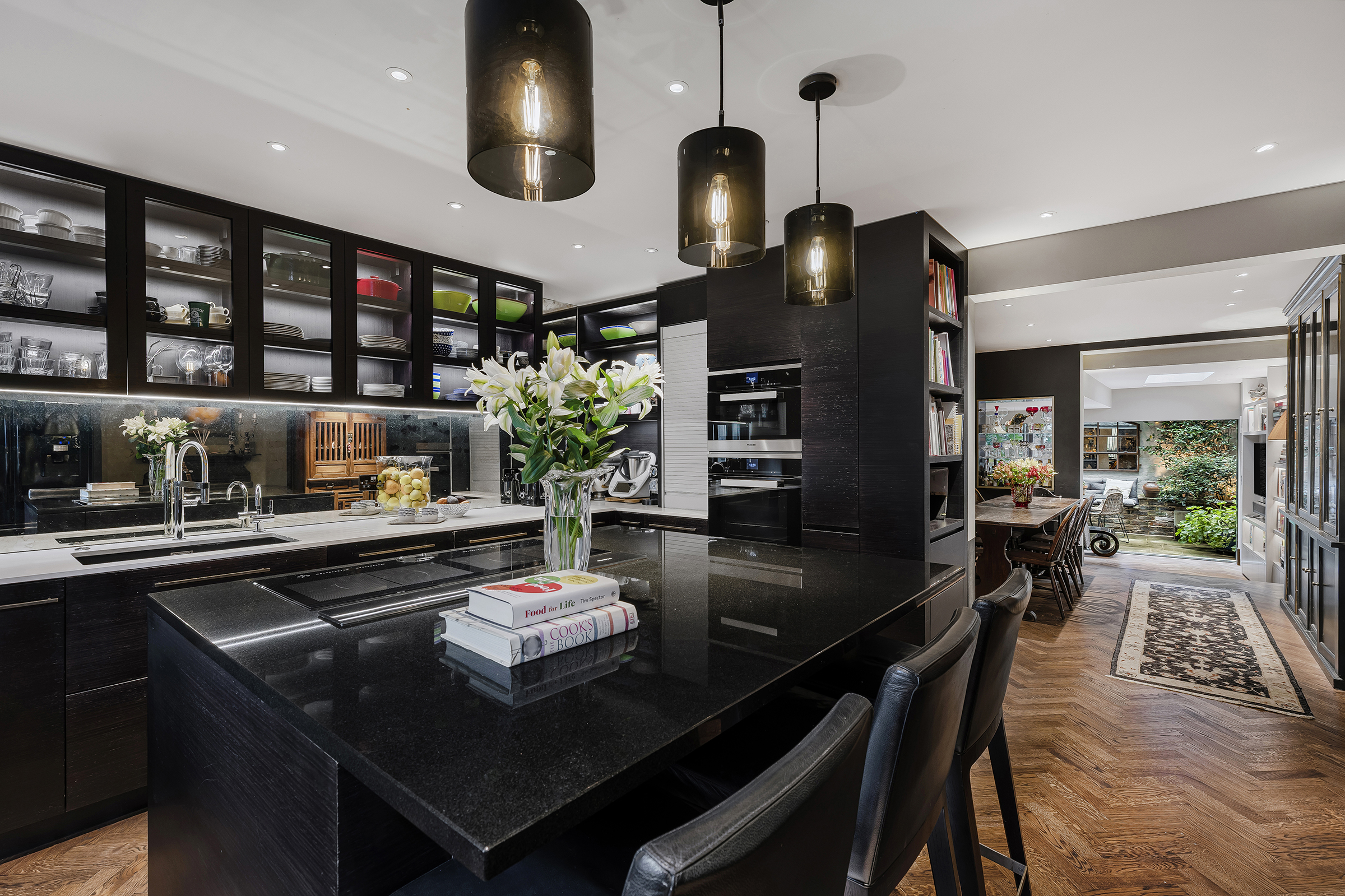  Beautifully refurbished four-bedroom home in the heart of London - 物件實景