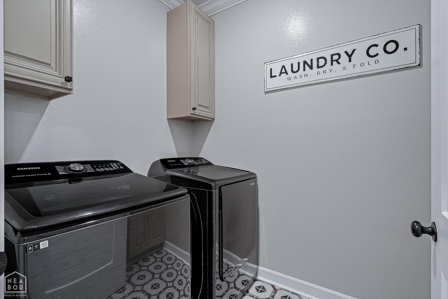 Jonesboro, Arkansas, 72404, United States, ,4 BathroomsBathrooms,Residential,For Sale,1981913