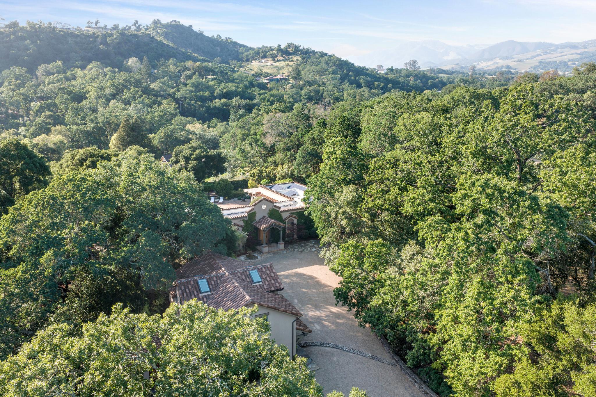  13230 Arnold Drive - 物件實景