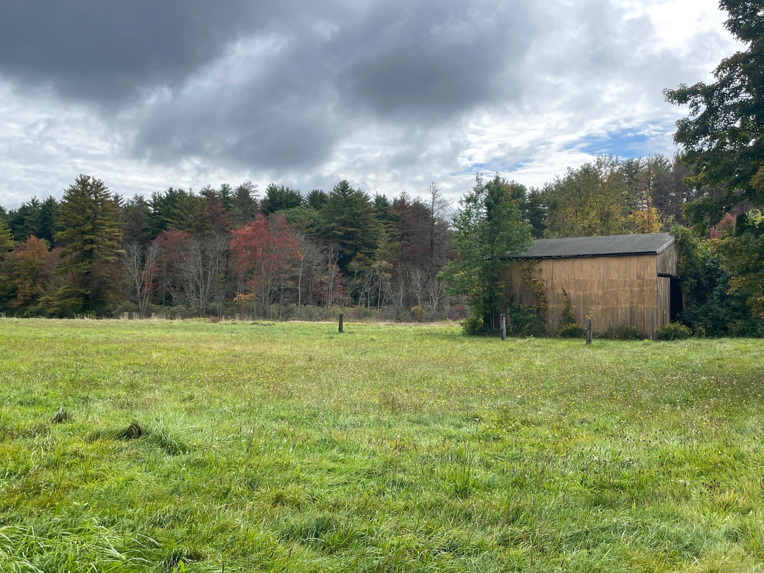 Litchfield, Connecticut, 06759, United States, 3 Bedrooms Bedrooms, ,3 BathroomsBathrooms,Residential,For Sale,1937635