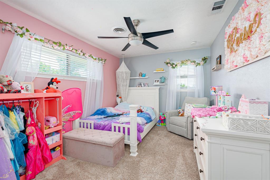 Lucas, Texas, 75002, United States, 4 Bedrooms Bedrooms, ,3 BathroomsBathrooms,Residential,For Sale,1837017