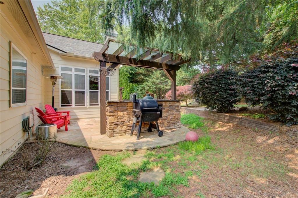 Buford, Georgia, 30518, United States, 4 Bedrooms Bedrooms, ,3 BathroomsBathrooms,Residential,For Sale,1954499