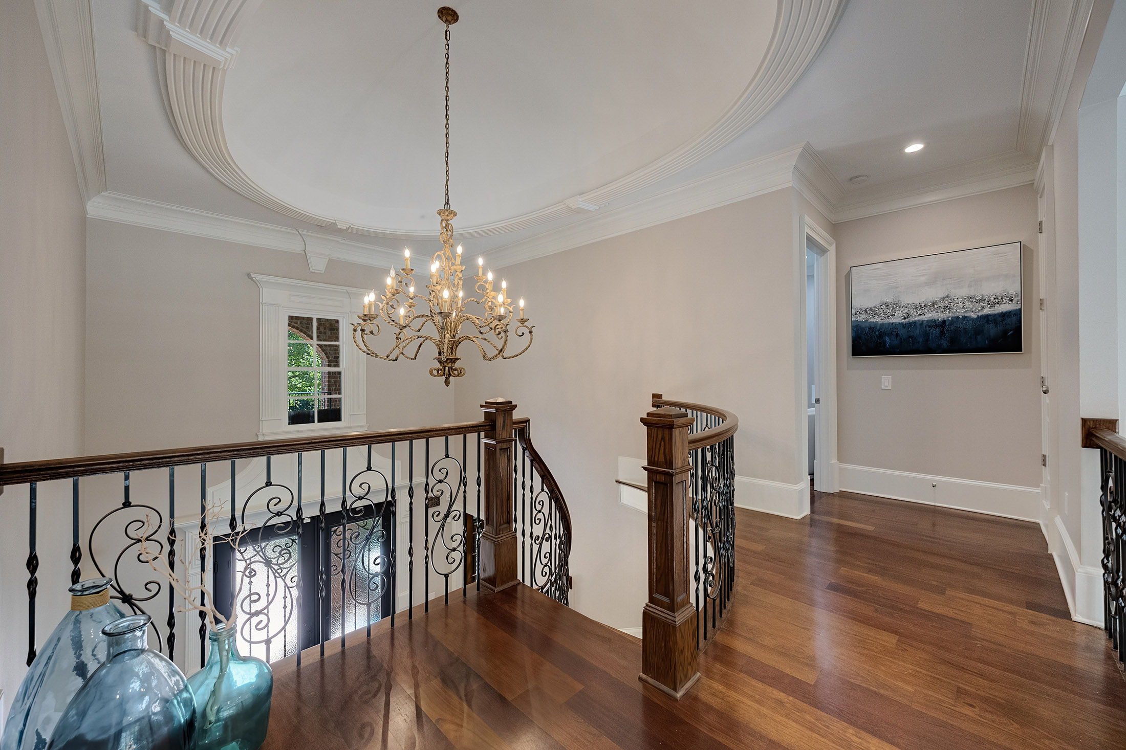  Impressive Brick Estate on a Private Wooded 1+/- Acre Lot in The Manor - 物件實景