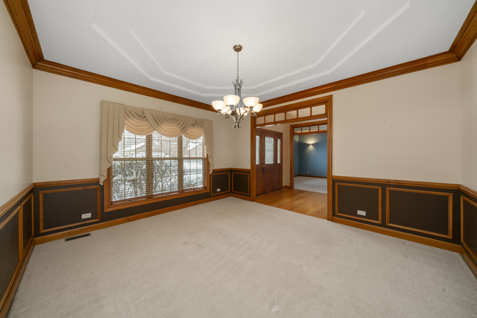 Sugar Grove, Illinois, 60554, United States, 4 Bedrooms Bedrooms, ,4 BathroomsBathrooms,Residential,For Sale,2003228