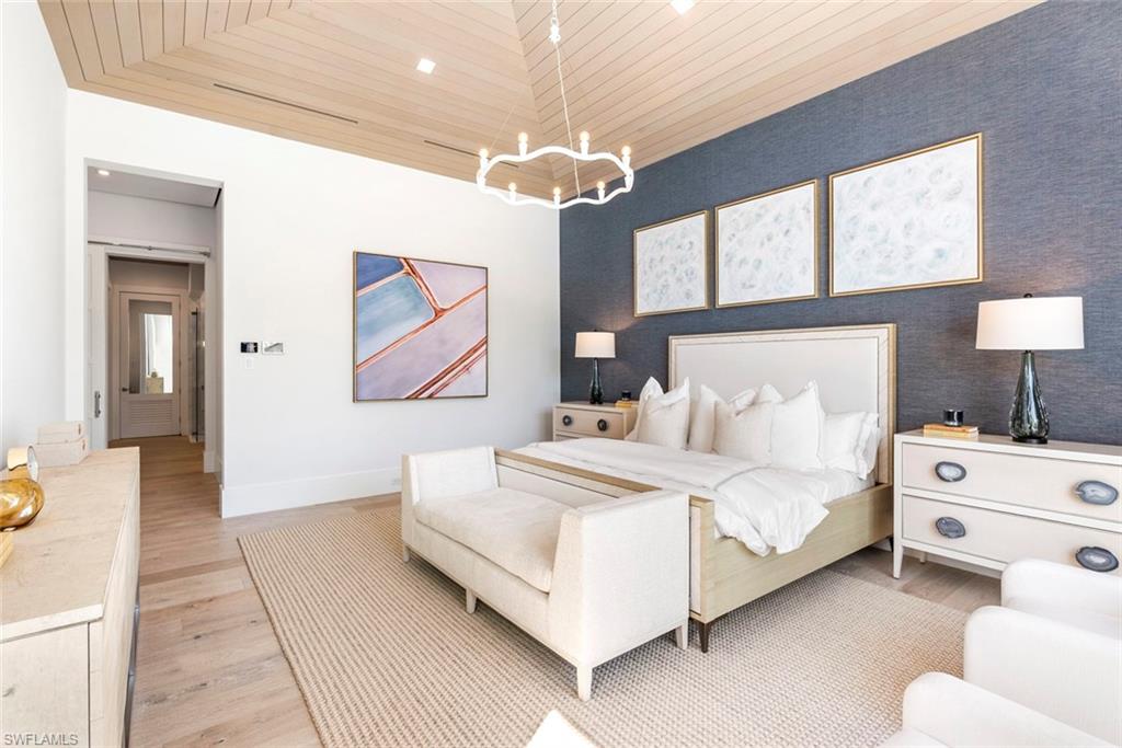 Naples, Florida, 34102, United States, 4 Bedrooms Bedrooms, ,6 BathroomsBathrooms,Residential,For Sale,2003055