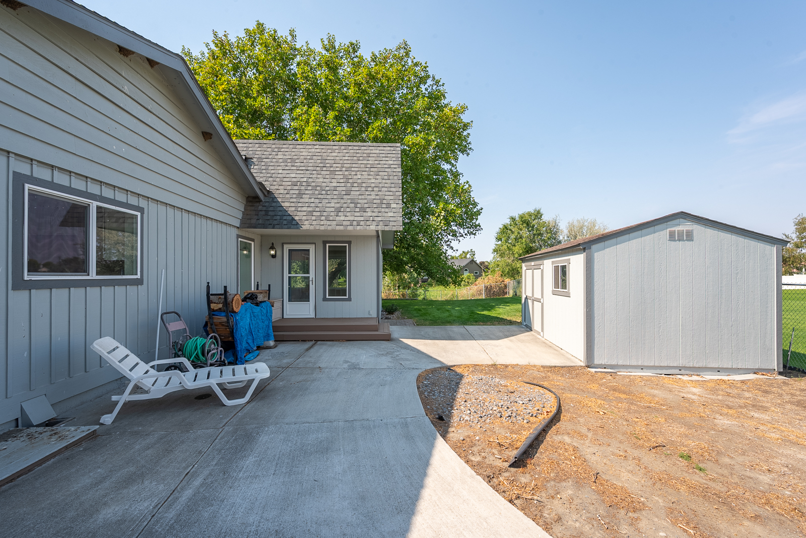 Moses Lake, Washington, 98837, United States, 3 Bedrooms Bedrooms, ,2 BathroomsBathrooms,Residential,For Sale,1915688