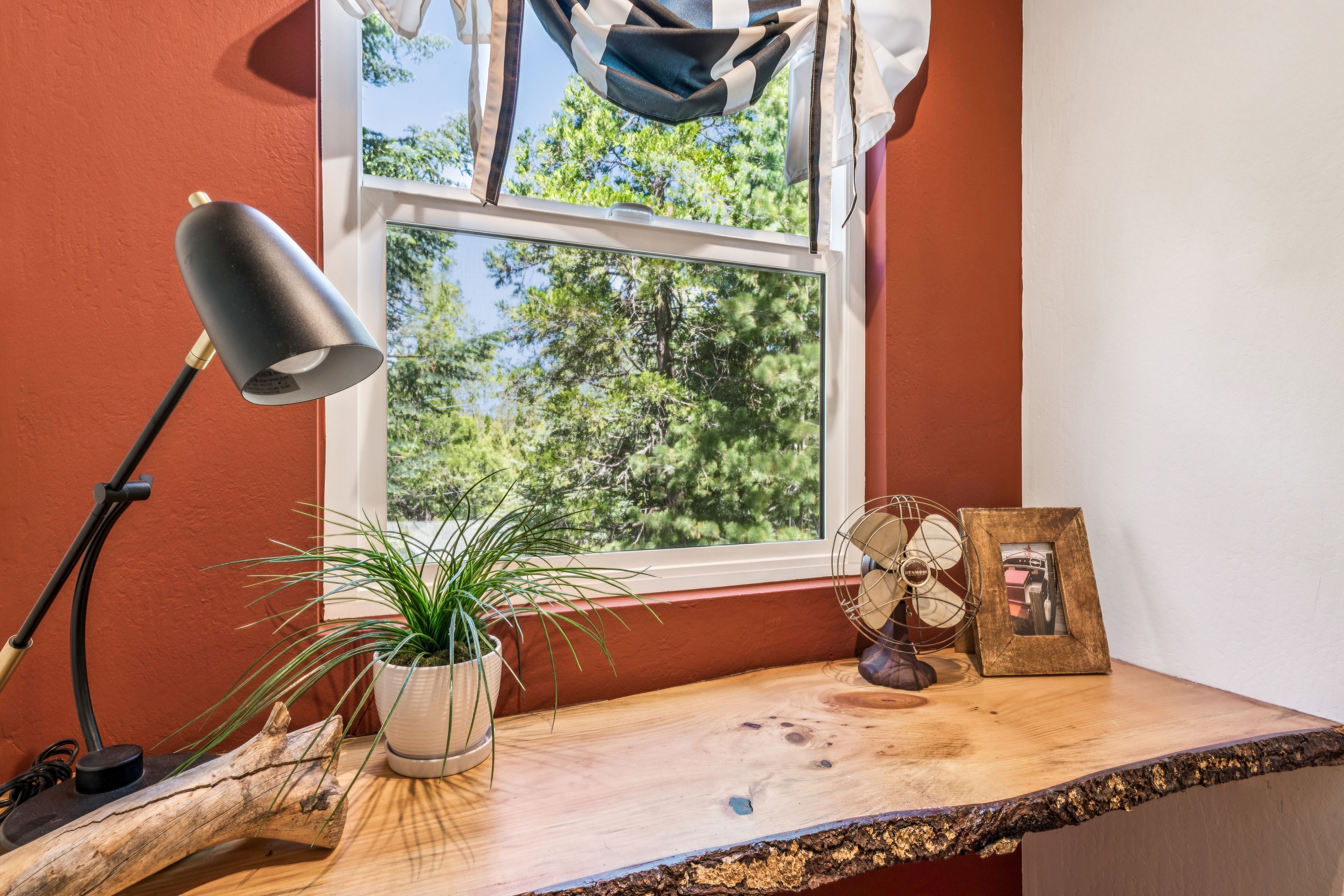  177 Joaquin Miller Road, Lake Arrowhead, CA 92352 - 物件實景