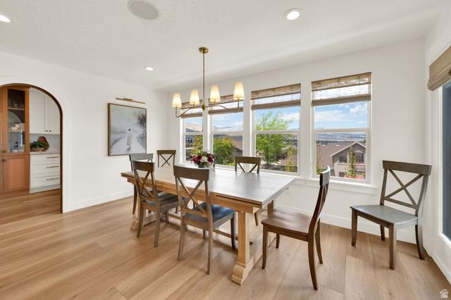 Herriman, Utah, 84096, United States, 5 Bedrooms Bedrooms, ,5 BathroomsBathrooms,Residential,For Sale,2049420
