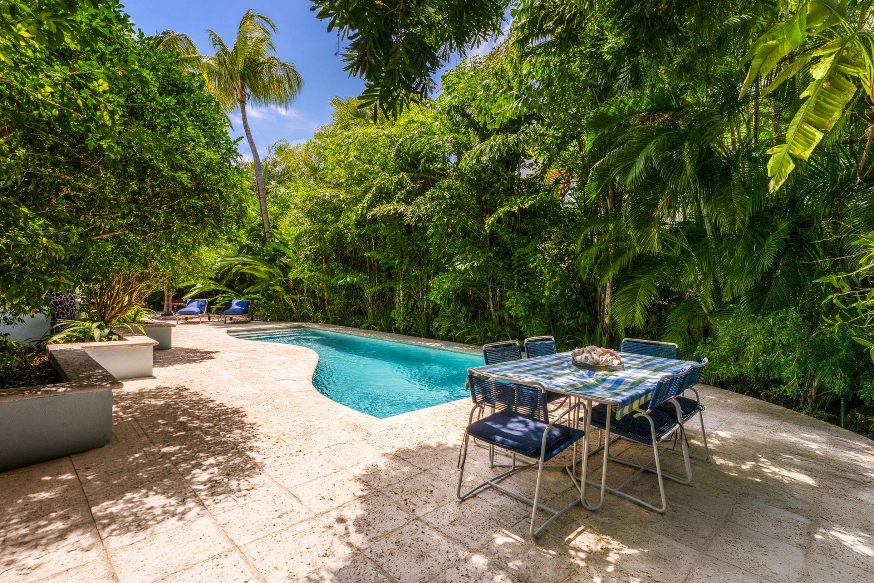  690 Warren Ln, Key Biscayne, FL, 33149 - 物件實景
