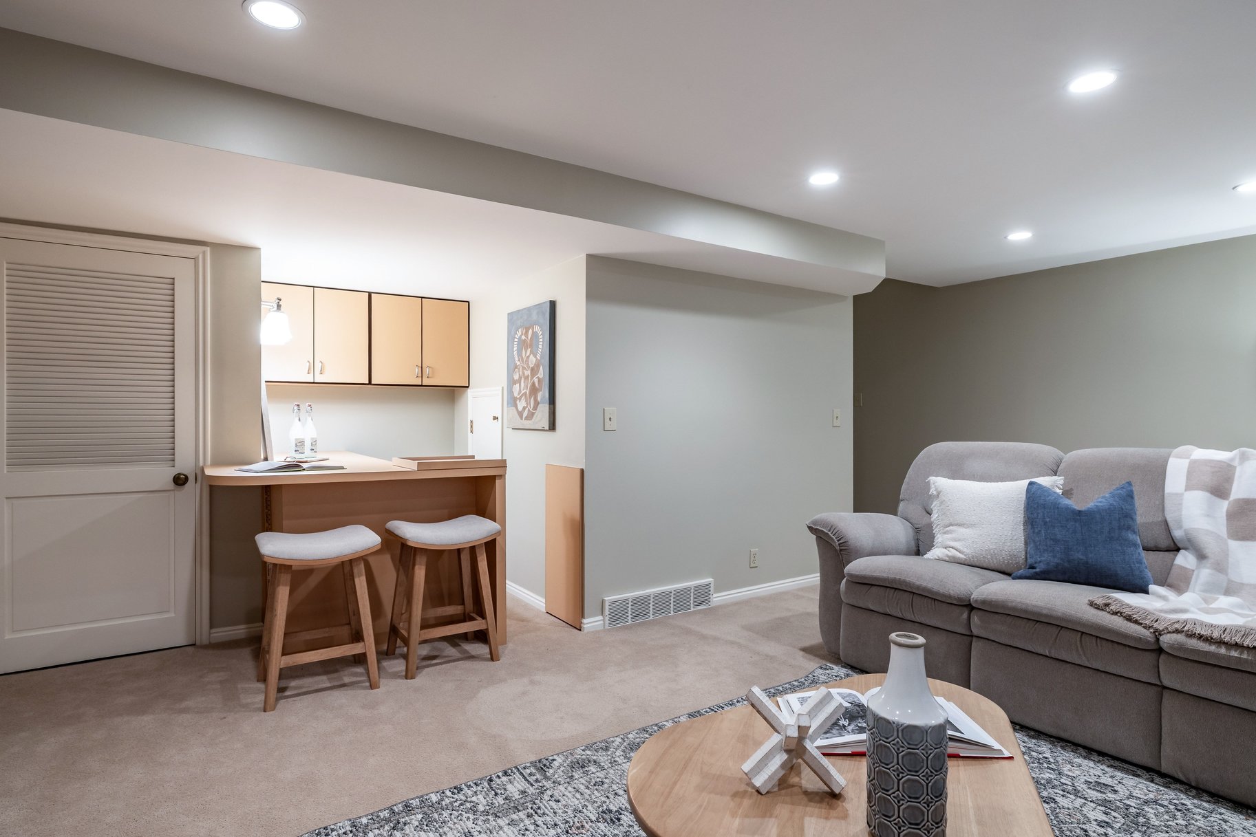  Exceptional Country Club Two-Story - 物件實景