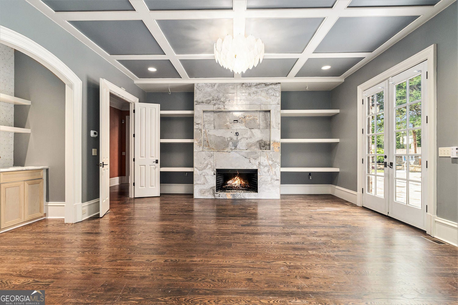 Roswell, Georgia, 30075, United States, 9 Bedrooms Bedrooms, ,15 BathroomsBathrooms,Residential,For Sale,1953234