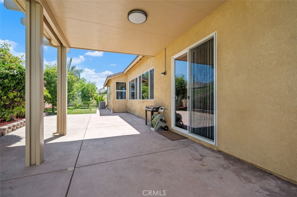 Murrieta, California, 92563, United States, 4 Bedrooms Bedrooms, ,2 BathroomsBathrooms,Residential,For Sale,2002097