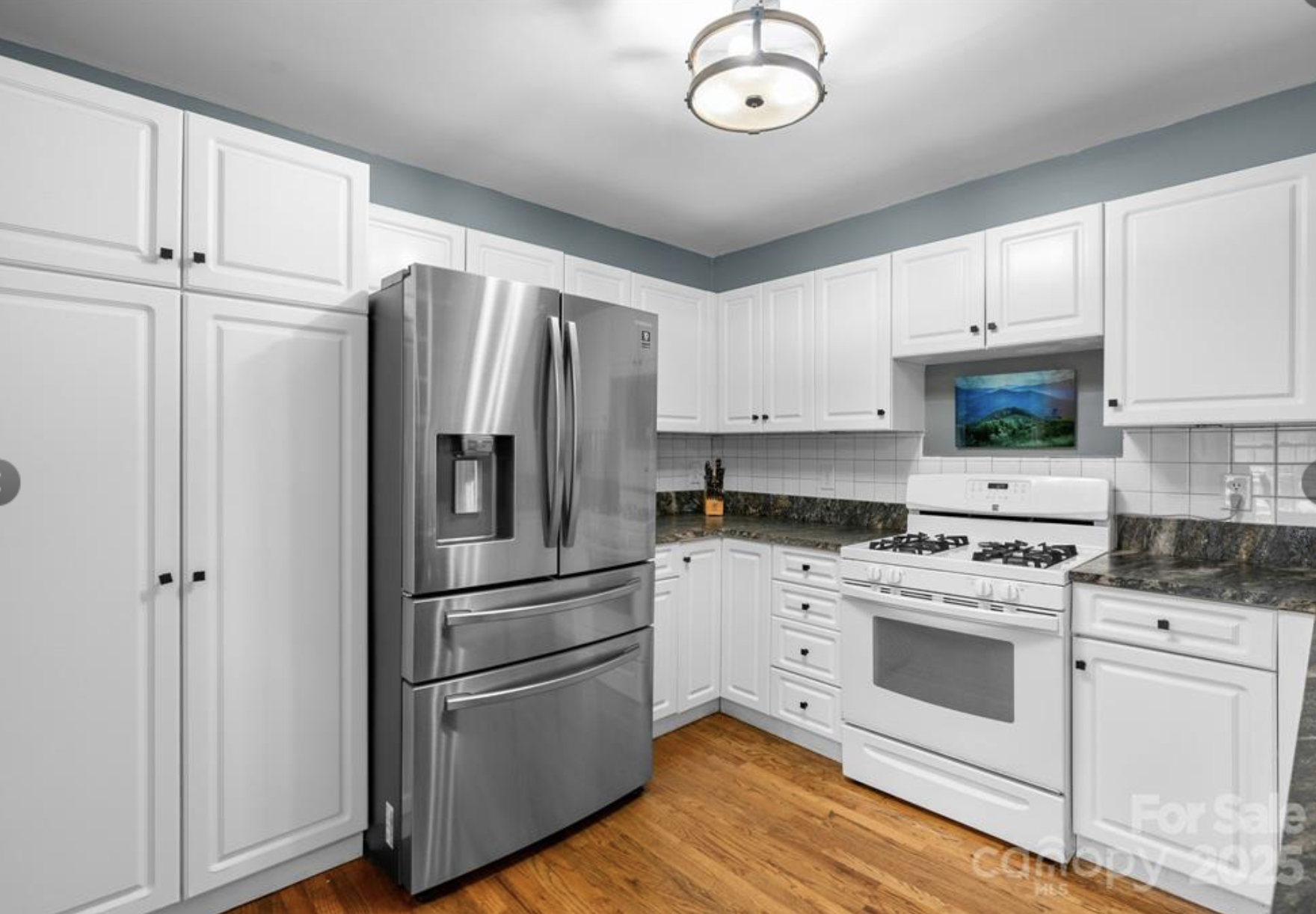 Black Mountain, North Carolina, 28711, United States, 3 Bedrooms Bedrooms, ,2 BathroomsBathrooms,Residential,For Sale,1953602