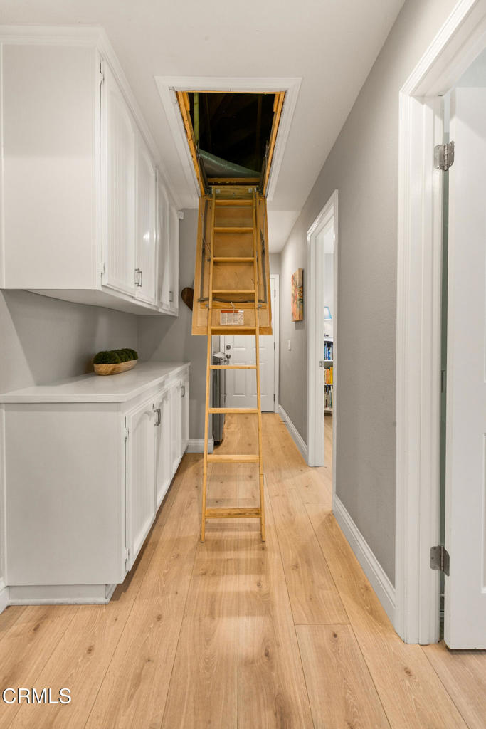 Thousand Oaks, California, 91362, United States, 4 Bedrooms Bedrooms, ,2 BathroomsBathrooms,Residential,For Sale,1988089