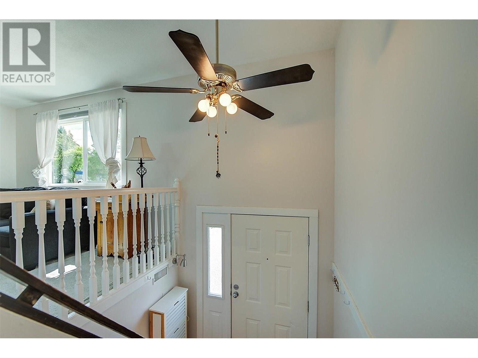 WEST KELOWNA, British Columbia, V1Z 3K5, CA, 2 Bedrooms Bedrooms, ,1 BathroomBathrooms,Residential,For Sale,1913142