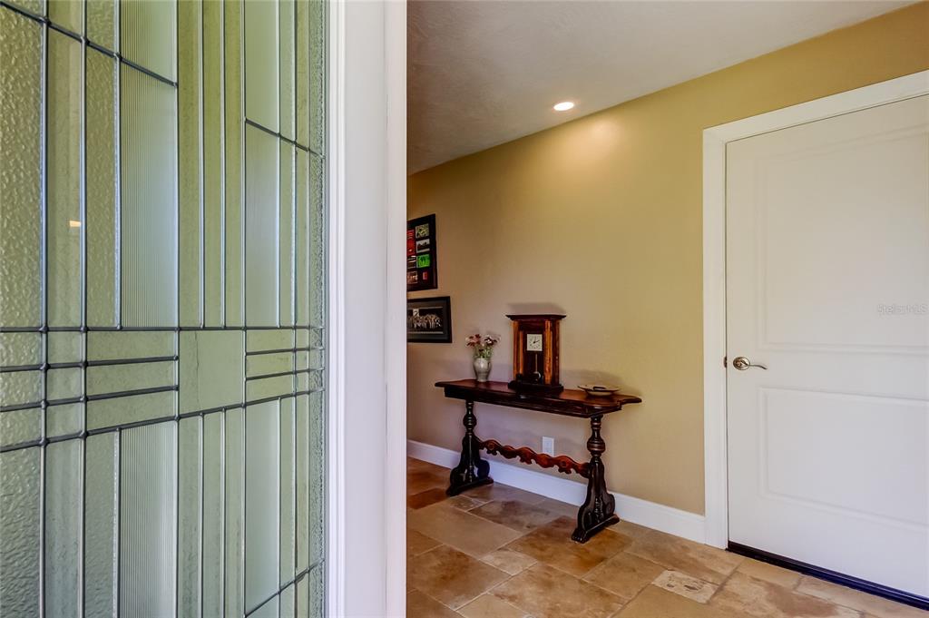 St Petersburg, Florida, 33703, United States, 3 Bedrooms Bedrooms, ,2 BathroomsBathrooms,Residential,For Sale,1821049