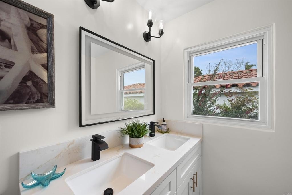 San Diego, California, 92107, United States, 3 Bedrooms Bedrooms, ,2 BathroomsBathrooms,Residential,For Sale,1908264