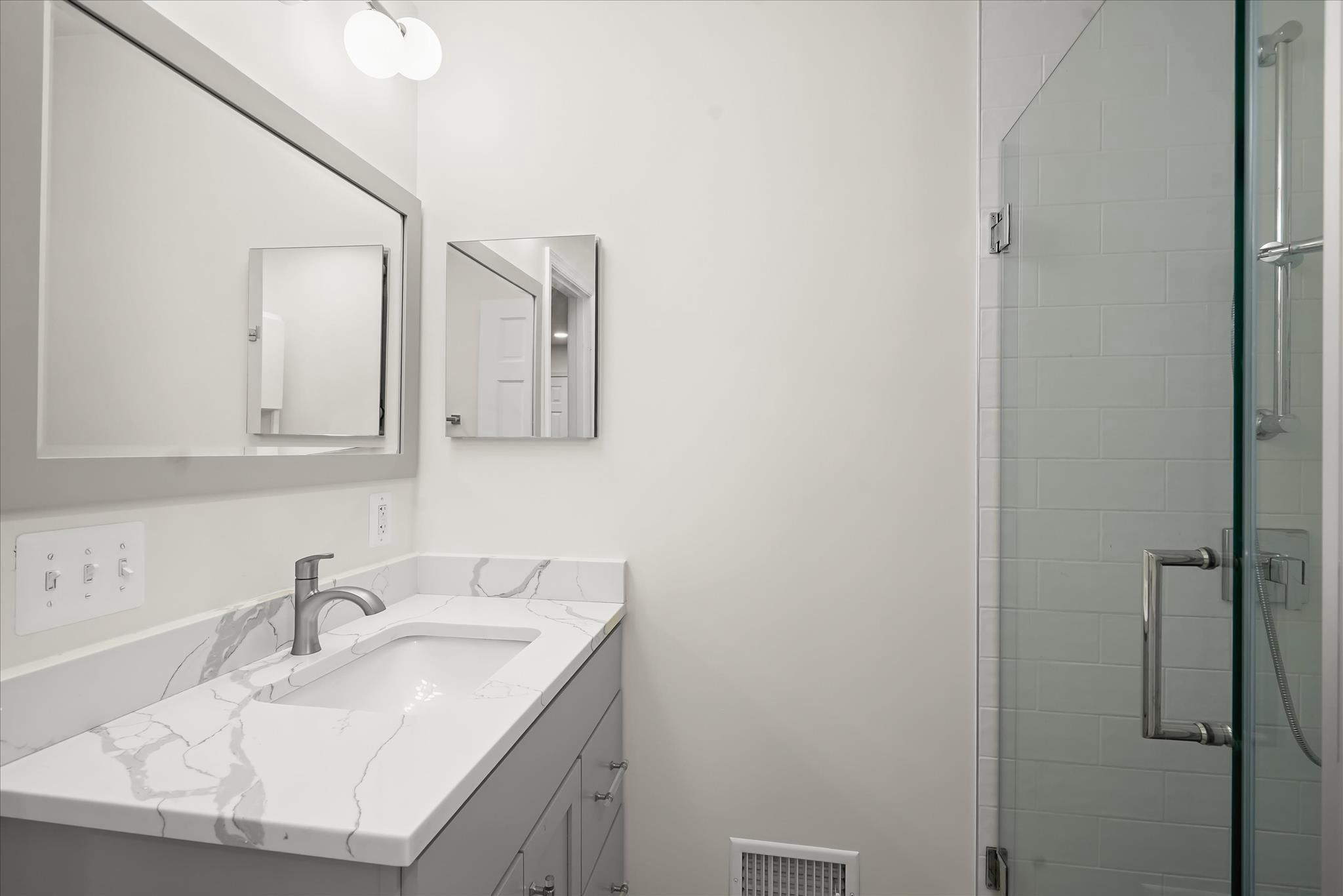  7533 Pepperell Drive, Bethesda, MD, 20817 - 物件實景