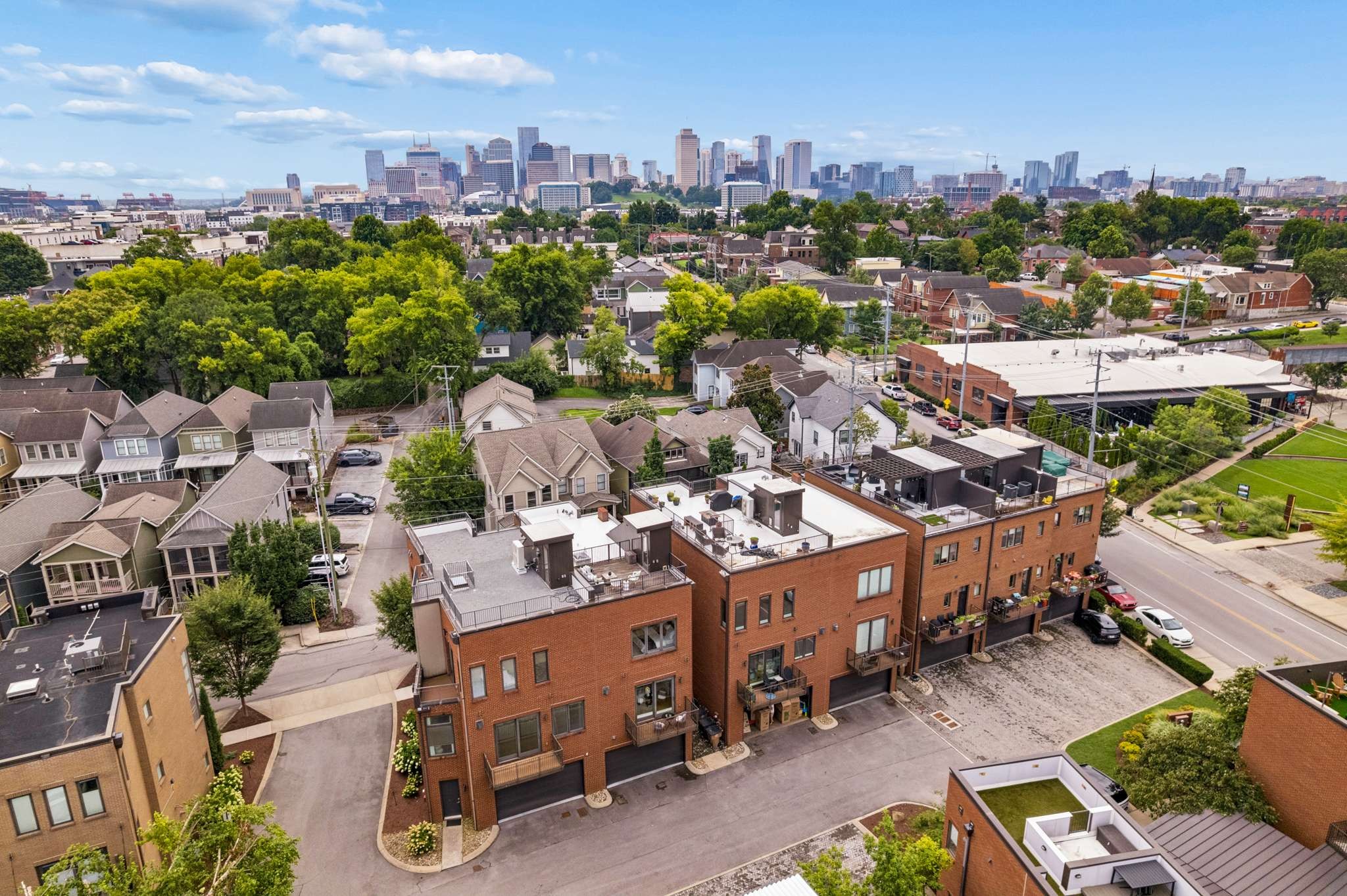  418 Van Buren St, Nashville, TN, 37208 - 物件實景