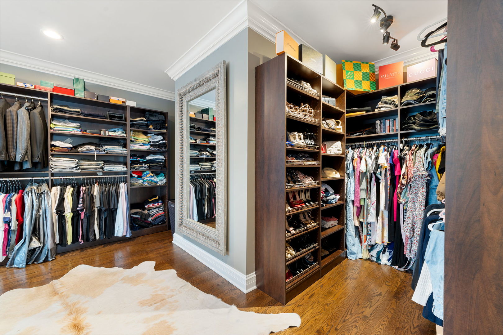 Lake Forest, Illinois, 60045, United States, 6 Bedrooms Bedrooms, ,7 BathroomsBathrooms,Residential,For Sale,1989872