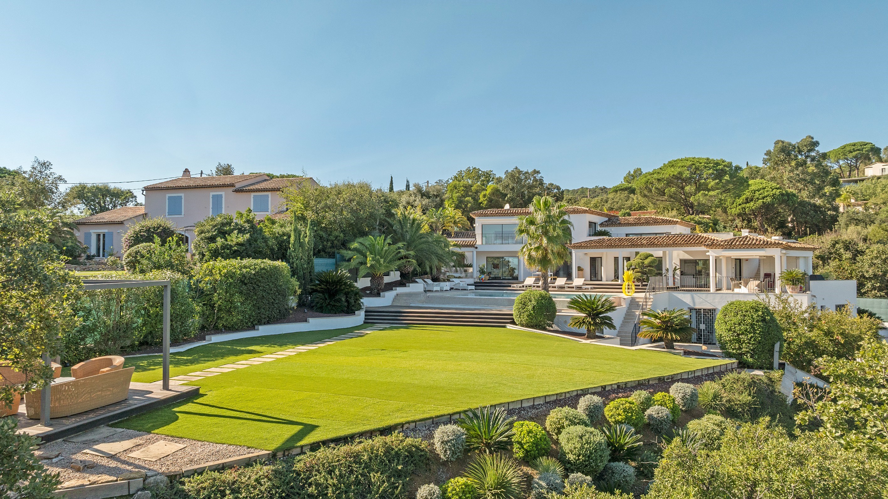  Grimaud Modern home with pool and sea view - Beauvallon Estate - 物件實景