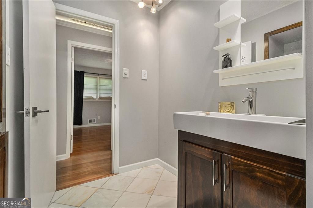 Tucker, Georgia, 30084, United States, 4 Bedrooms Bedrooms, ,3 BathroomsBathrooms,Residential,For Sale,2003533