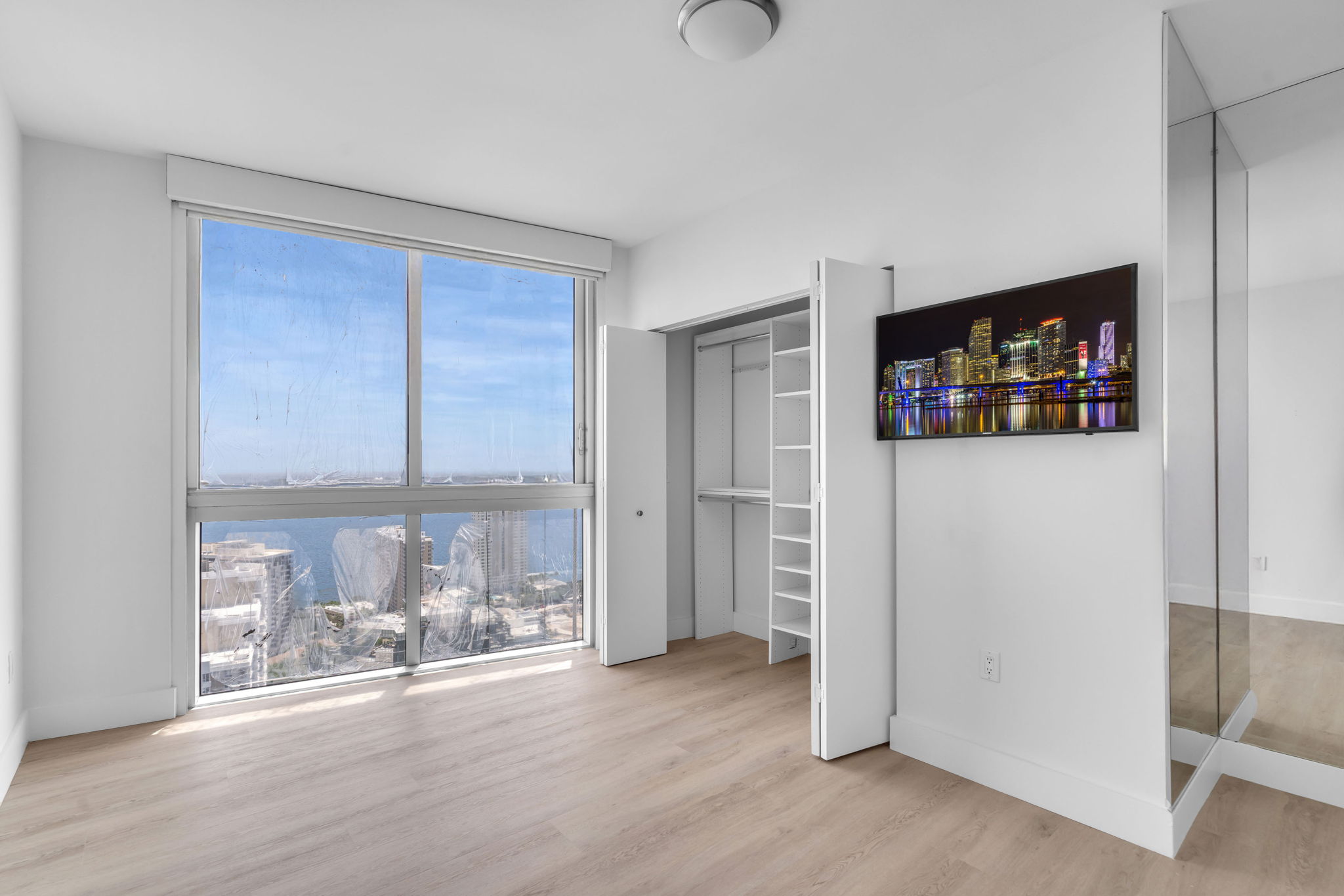  495 Brickell Ave, Miami, FL, 33131 - 物件實景