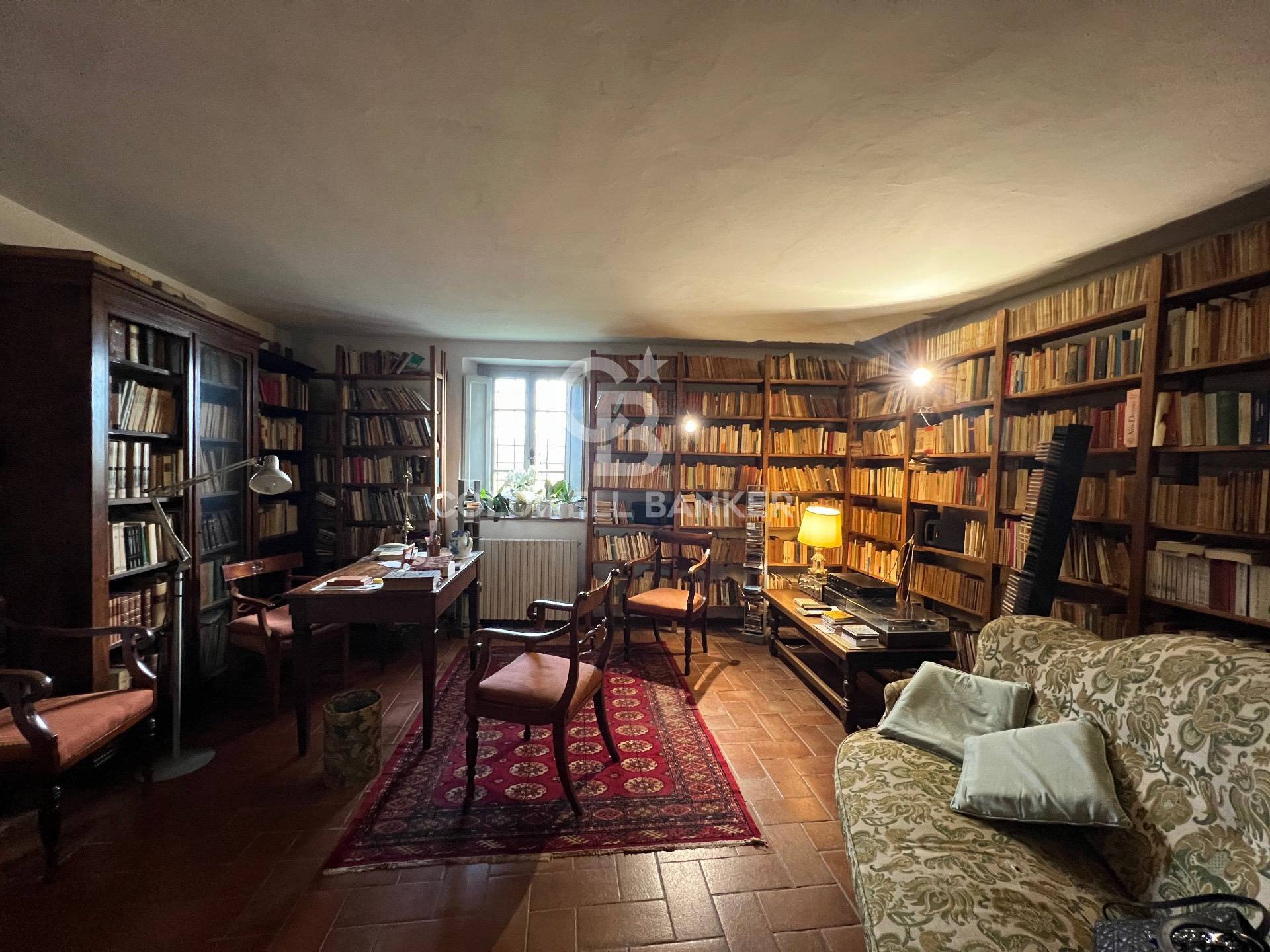 VIA DI VICOPELAGO, Lucca, Lucca, 55100, IT, 4 Bedrooms Bedrooms, ,2 BathroomsBathrooms,Residential,For Sale,VIA DI VICOPELAGO,1628476