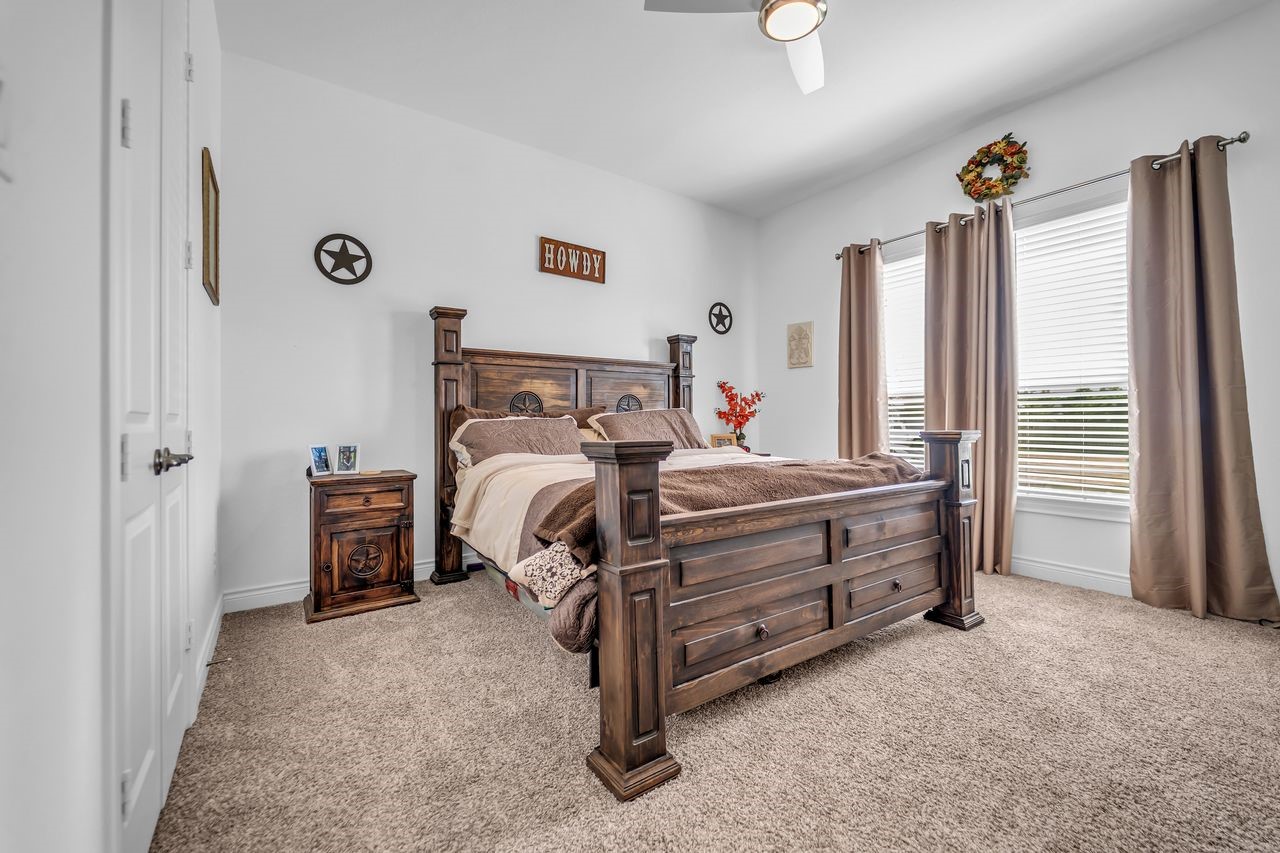 Conroe, Texas, 77304, United States, 3 Bedrooms Bedrooms, ,3 BathroomsBathrooms,Residential,For Sale,1940999
