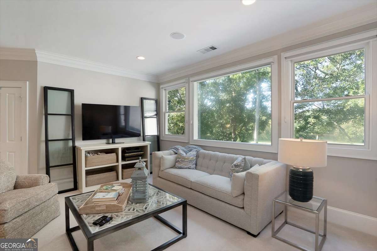 Statham, Georgia, 30666, United States, 6 Bedrooms Bedrooms, ,7 BathroomsBathrooms,Residential,For Sale,1991393