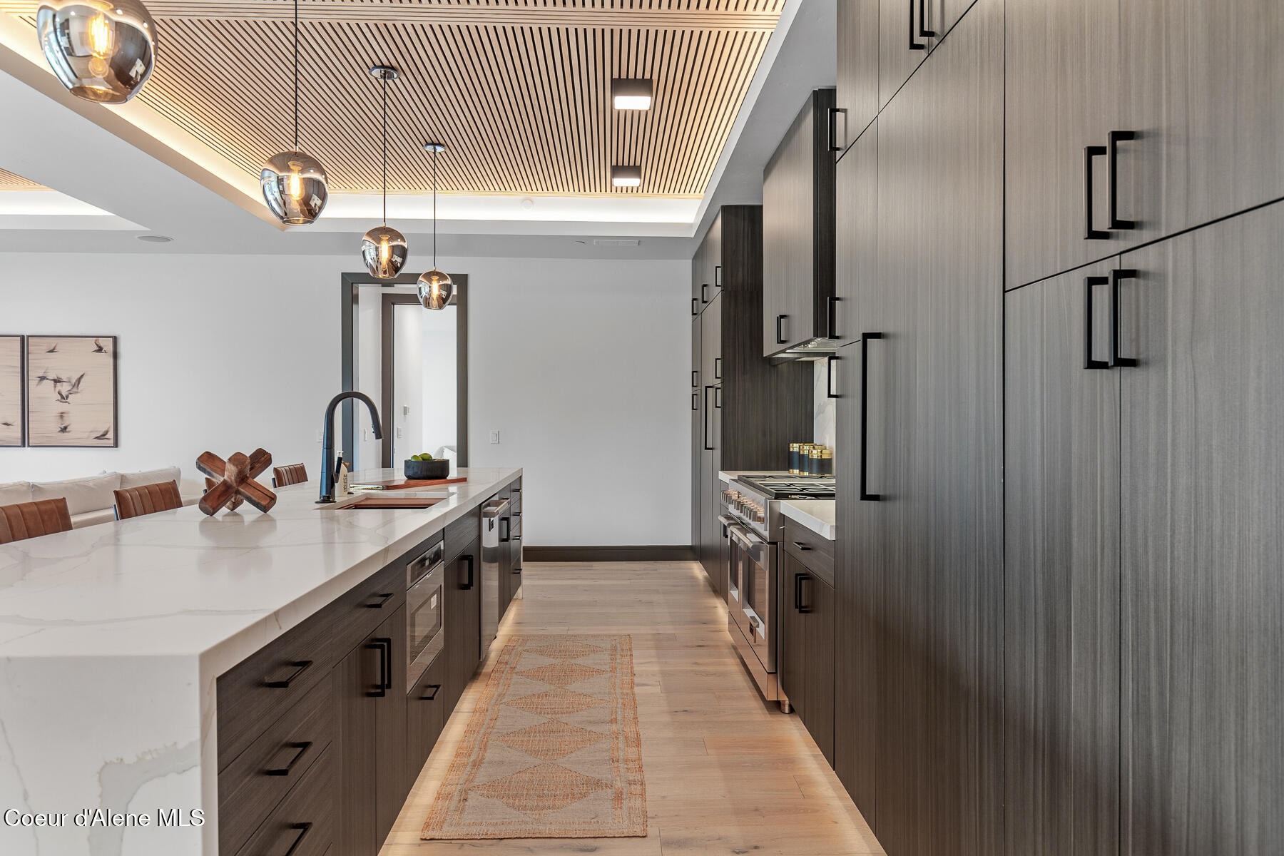 Coeur d'Alene, Idaho, 83814, United States, 3 Bedrooms Bedrooms, ,4 BathroomsBathrooms,Residential,For Sale,2017991