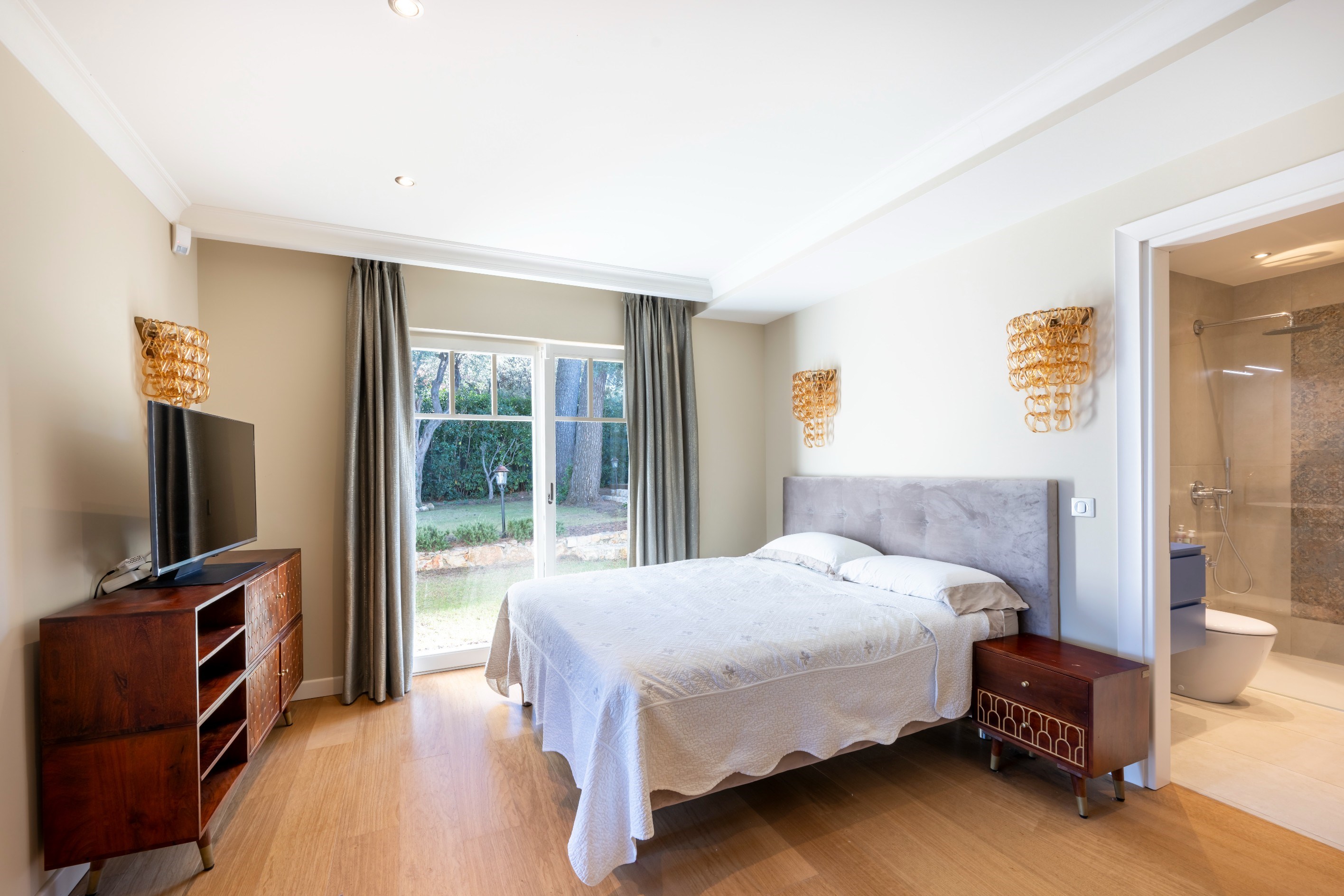  Cap d’Antibes: luxury villa renovated near plage de la Garoupe - 物件實景