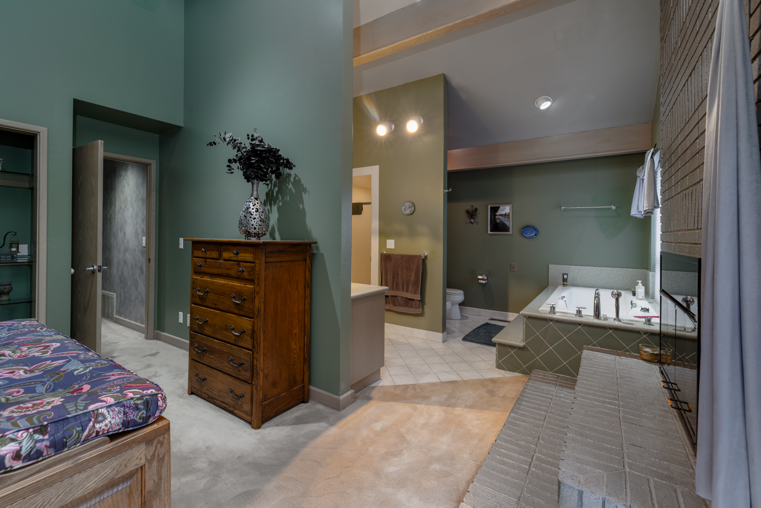 Vernal, Utah, 84078, United States, 3 Bedrooms Bedrooms, ,3 BathroomsBathrooms,Residential,For Sale,2014063