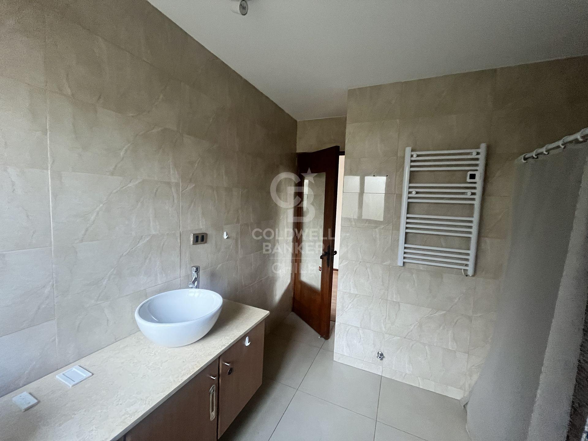 Lo Barnechea, Chile, 6 Bedrooms Bedrooms, ,6 BathroomsBathrooms,Residential,For Sale,1838824