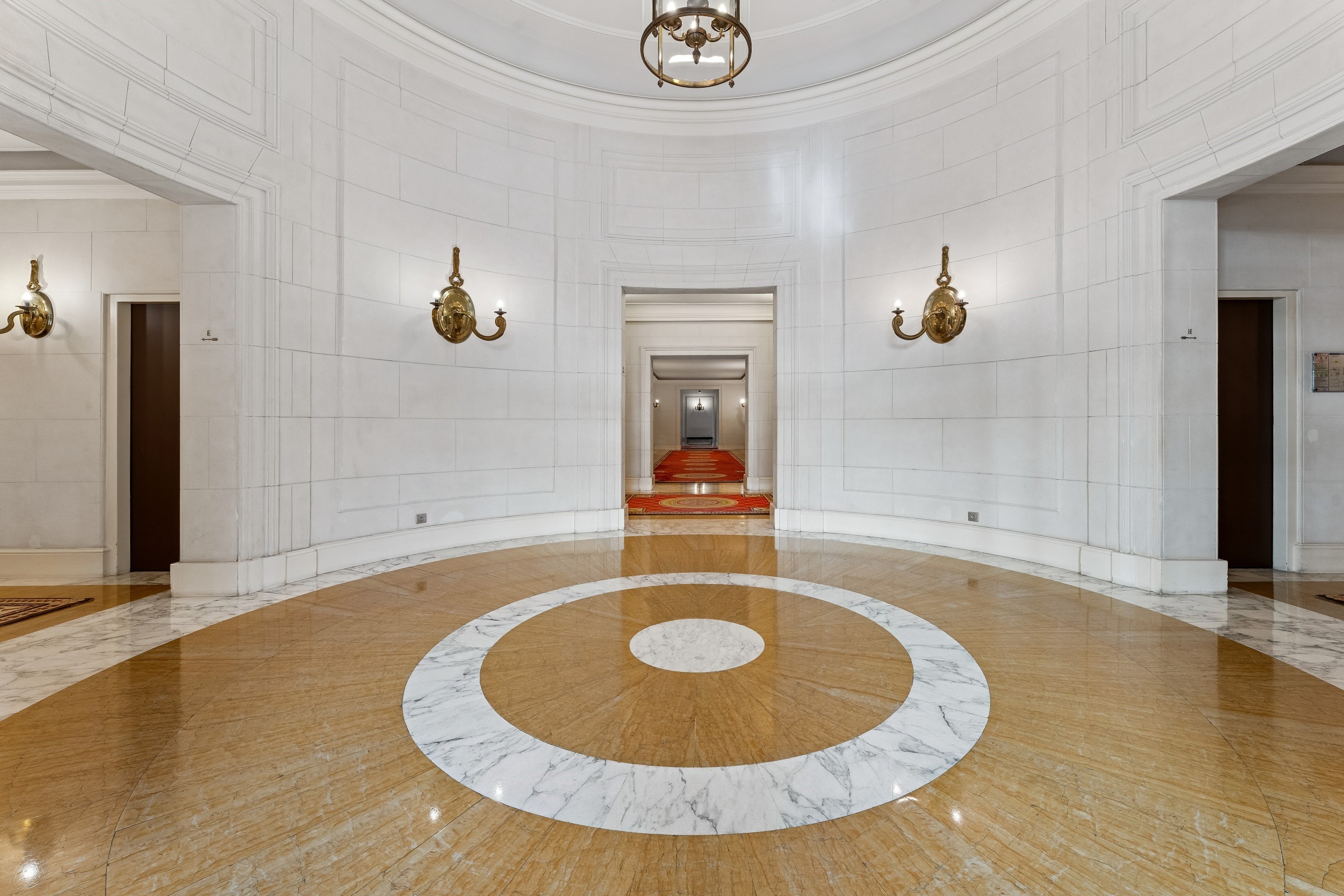  AVENUE MONTAIGNE – FACING THE PLAZA ATHÉNÉE – EXCEPTIONAL 90 SQM SUITE - 物件實景