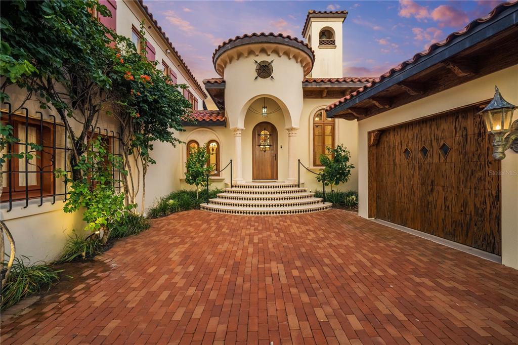 Sarasota, Florida, 34236, United States, 5 Bedrooms Bedrooms, ,7 BathroomsBathrooms,Residential,For Sale,1913430