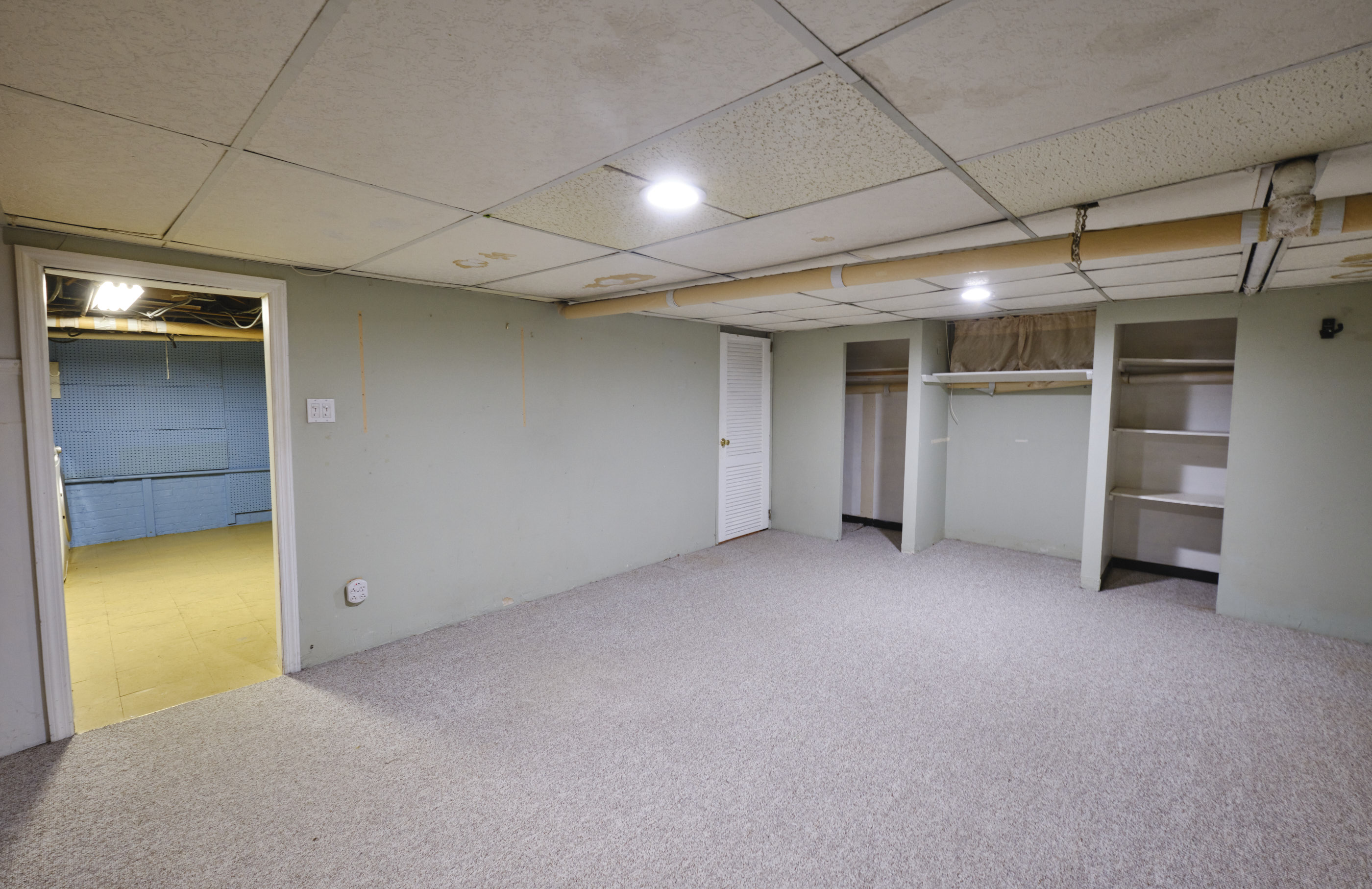 Floral Park, New York, 11001, United States, 3 Bedrooms Bedrooms, ,1 BathroomBathrooms,Residential,For Sale,1988885