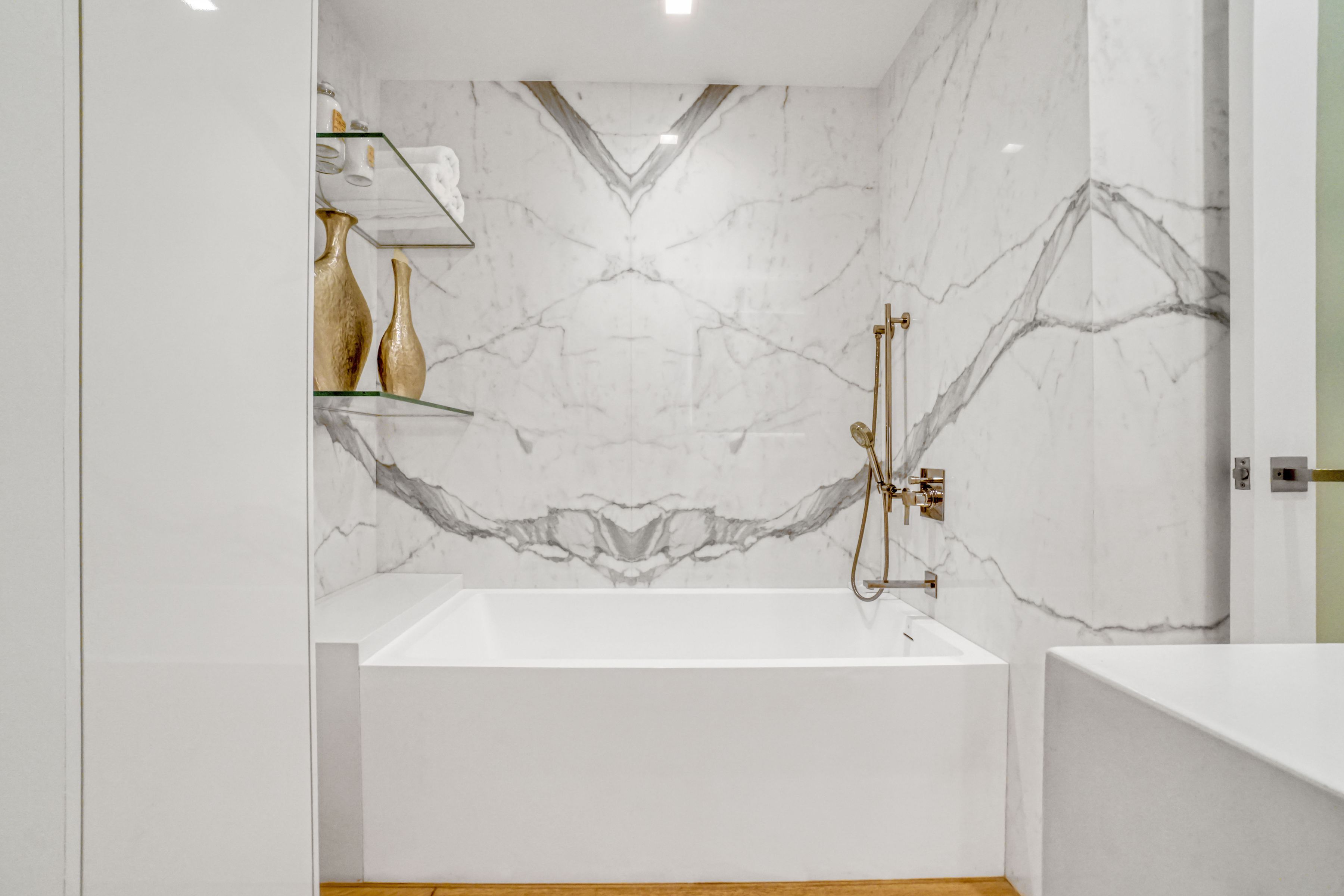  515 Ocean Avenue, 706S - 物件實景